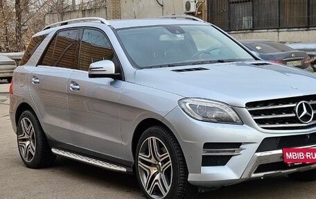 Mercedes-Benz M-Класс, 2014 год, 2 270 000 рублей, 3 фотография