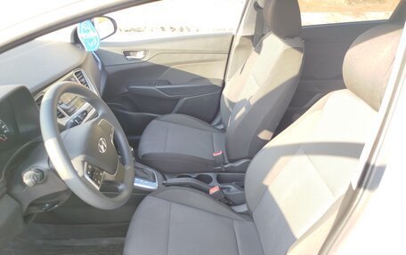 Hyundai Solaris II рестайлинг, 2021 год, 1 800 000 рублей, 9 фотография