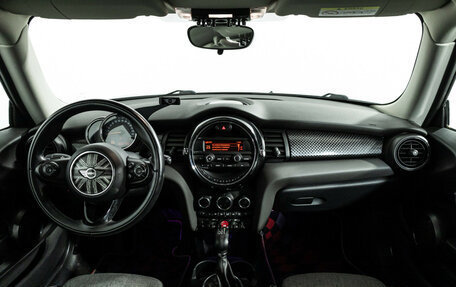 MINI Hatch, 2015 год, 2 099 700 рублей, 9 фотография