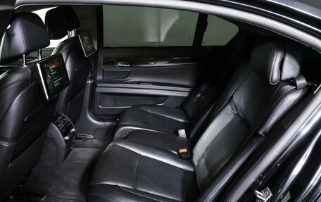 BMW 7 серия, 2014 год, 2 490 000 рублей, 11 фотография