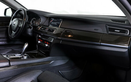 BMW 7 серия, 2014 год, 2 490 000 рублей, 10 фотография