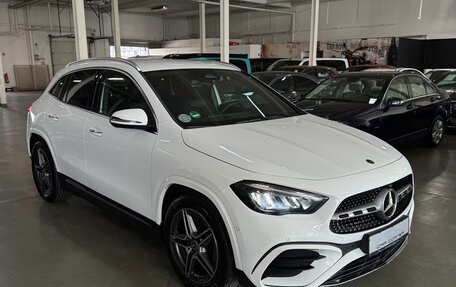Mercedes-Benz GLA, 2024 год, 5 510 000 рублей, 2 фотография