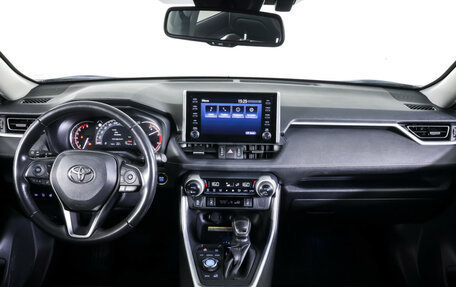 Toyota RAV4, 2022 год, 3 625 000 рублей, 13 фотография