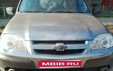 Chevrolet Niva I рестайлинг, 2012 год, 450 000 рублей, 5 фотография