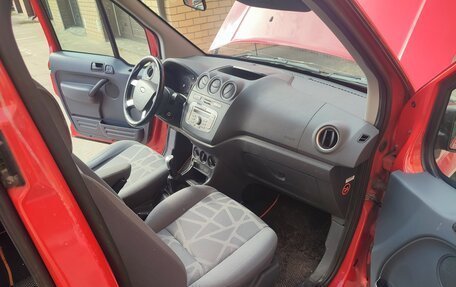 Ford Tourneo Connect I, 2009 год, 750 000 рублей, 14 фотография