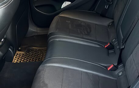 Mercedes-Benz E-Класс, 2018 год, 3 325 000 рублей, 15 фотография