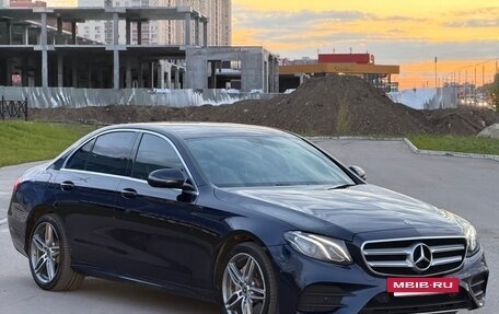 Mercedes-Benz E-Класс, 2018 год, 3 325 000 рублей, 6 фотография