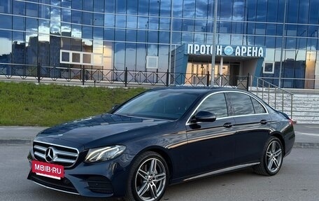 Mercedes-Benz E-Класс, 2018 год, 3 325 000 рублей, 3 фотография