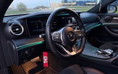 Mercedes-Benz E-Класс, 2018 год, 3 325 000 рублей, 18 фотография
