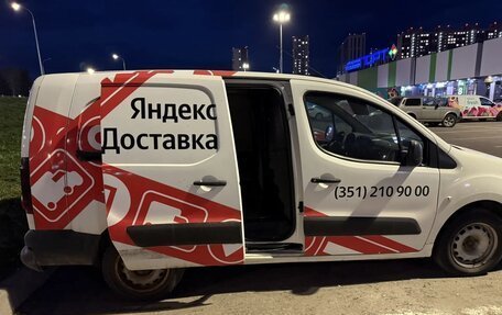Peugeot Partner II рестайлинг 2, 2012 год, 500 000 рублей, 2 фотография