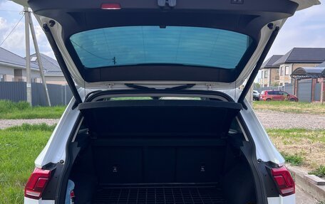 Volkswagen Tiguan II, 2021 год, 2 625 000 рублей, 29 фотография