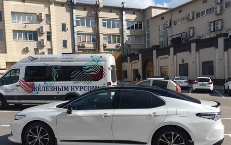 Toyota Camry, 2020 год, 3 000 000 рублей, 9 фотография