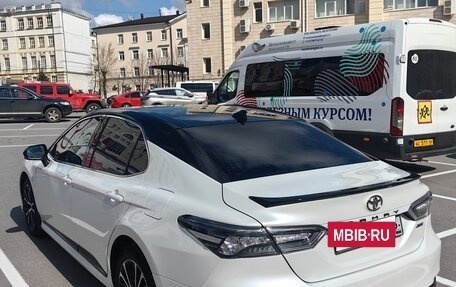 Toyota Camry, 2020 год, 3 000 000 рублей, 8 фотография
