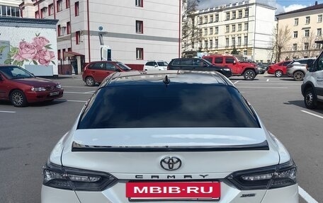 Toyota Camry, 2020 год, 3 000 000 рублей, 7 фотография