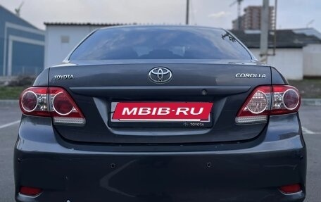 Toyota Corolla, 2011 год, 900 000 рублей, 4 фотография