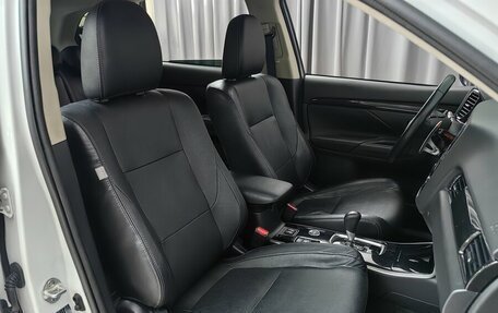 Mitsubishi Outlander III рестайлинг 3, 2018 год, 2 165 000 рублей, 7 фотография