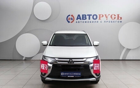 Mitsubishi Outlander III рестайлинг 3, 2018 год, 2 165 000 рублей, 3 фотография