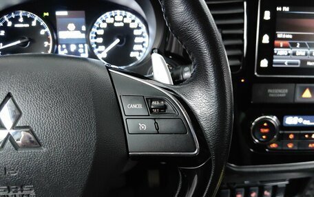 Mitsubishi Outlander III рестайлинг 3, 2018 год, 2 165 000 рублей, 20 фотография