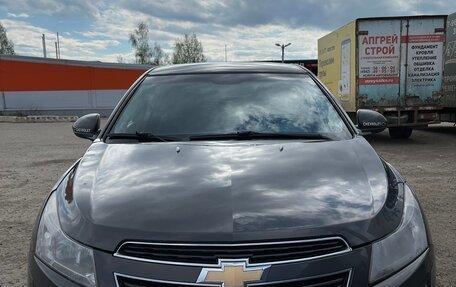 Chevrolet Cruze II, 2013 год, 700 000 рублей, 1 фотография