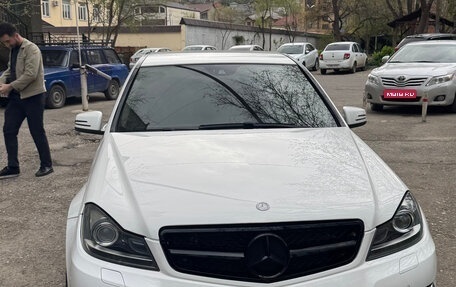 Mercedes-Benz C-Класс, 2013 год, 1 480 000 рублей, 1 фотография