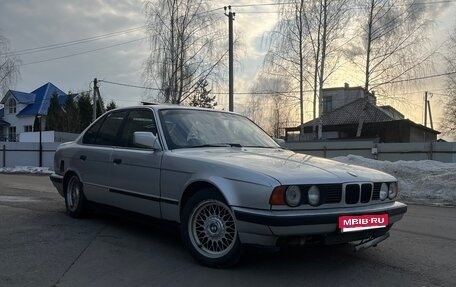 BMW 5 серия, 1992 год, 495 000 рублей, 1 фотография