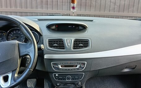 Renault Fluence I, 2012 год, 720 000 рублей, 1 фотография