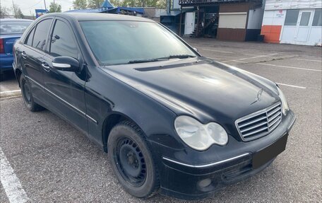 Mercedes-Benz C-Класс, 2004 год, 395 000 рублей, 1 фотография
