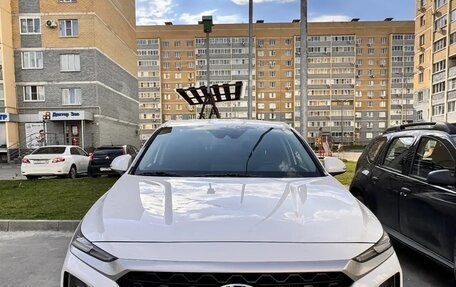 Hyundai Santa Fe IV, 2018 год, 2 900 000 рублей, 2 фотография