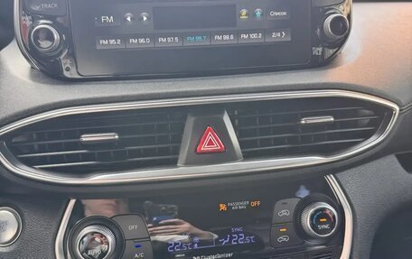 Hyundai Santa Fe IV, 2018 год, 2 900 000 рублей, 21 фотография