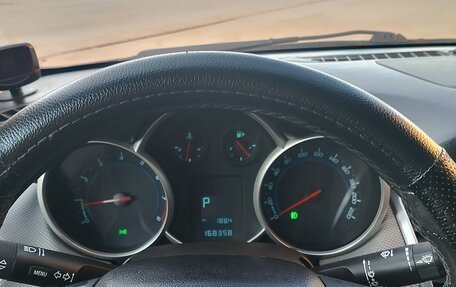 Chevrolet Cruze II, 2011 год, 570 000 рублей, 6 фотография