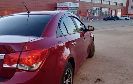 Chevrolet Cruze II, 2011 год, 570 000 рублей, 9 фотография