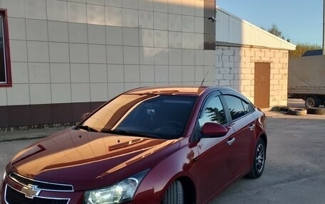 Chevrolet Cruze II, 2011 год, 570 000 рублей, 10 фотография