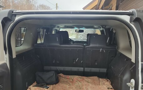 Hummer H3, 2009 год, 2 120 000 рублей, 5 фотография