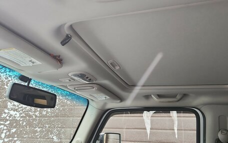 Hummer H3, 2009 год, 2 120 000 рублей, 10 фотография