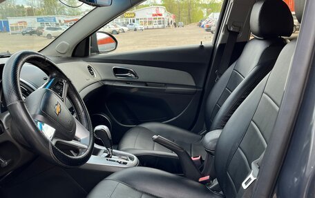 Chevrolet Cruze II, 2013 год, 700 000 рублей, 6 фотография
