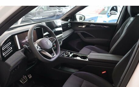 Volkswagen Tiguan, 2025 год, 5 140 000 рублей, 9 фотография