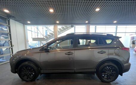 Toyota RAV4, 2017 год, 2 911 200 рублей, 6 фотография