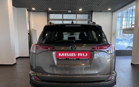 Toyota RAV4, 2017 год, 2 911 200 рублей, 4 фотография