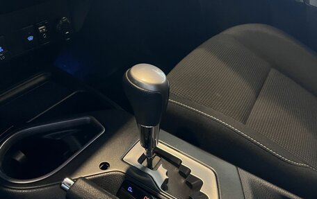 Toyota RAV4, 2017 год, 2 911 200 рублей, 27 фотография