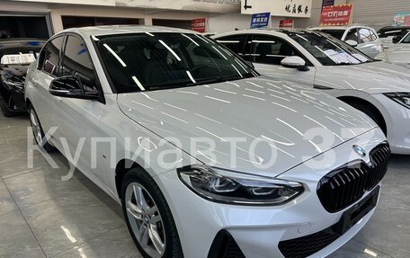 BMW 1 серия, 2022 год, 1 982 000 рублей, 3 фотография