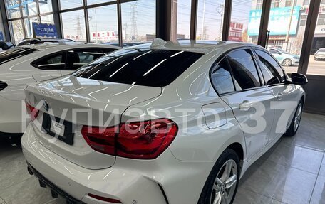 BMW 1 серия, 2022 год, 1 982 000 рублей, 4 фотография