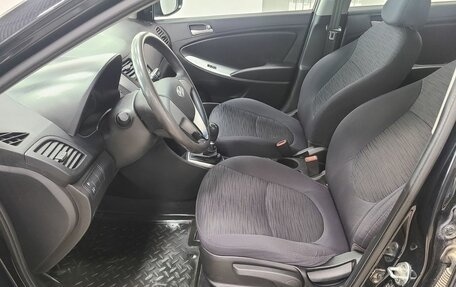 Hyundai Solaris II рестайлинг, 2015 год, 796 000 рублей, 14 фотография