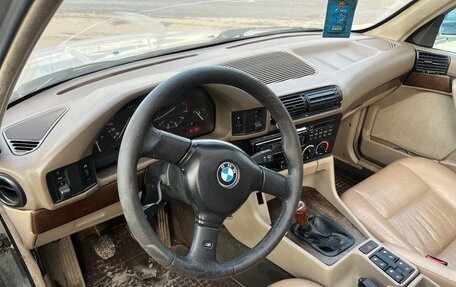 BMW 5 серия, 1992 год, 495 000 рублей, 10 фотография