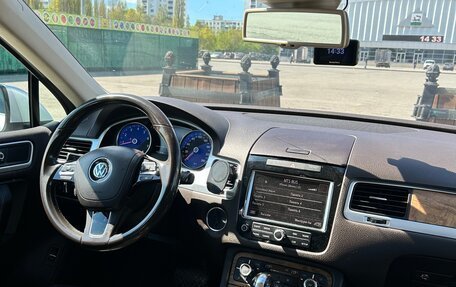 Volkswagen Touareg III, 2012 год, 2 050 000 рублей, 4 фотография