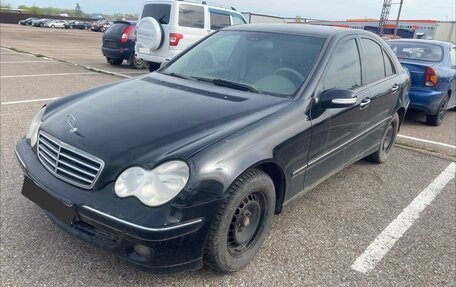 Mercedes-Benz C-Класс, 2004 год, 395 000 рублей, 2 фотография