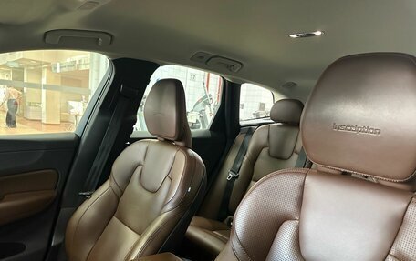Volvo XC60 II, 2018 год, 3 699 000 рублей, 7 фотография