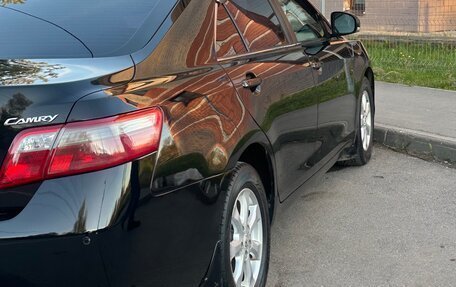 Toyota Camry, 2010 год, 1 150 000 рублей, 2 фотография