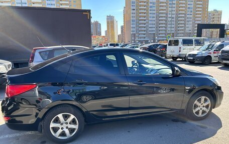 Hyundai Solaris II рестайлинг, 2011 год, 880 000 рублей, 9 фотография