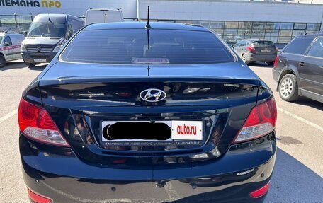 Hyundai Solaris II рестайлинг, 2011 год, 880 000 рублей, 12 фотография
