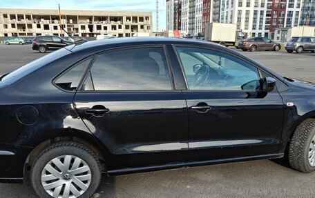 Volkswagen Polo VI (EU Market), 2017 год, 940 000 рублей, 3 фотография